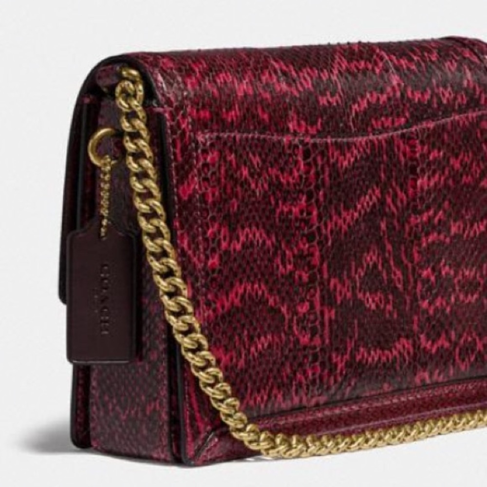 LAST COACH HUTTON GENUINE SNAKESKIN SHOULDER BAG IN CERISE W/CHUNKY CHAIN STRAP - Picture 10 of 16